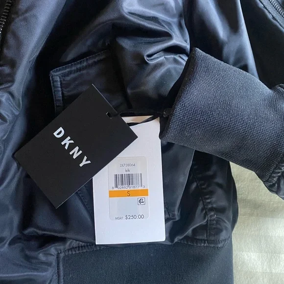 NWT DKNY Black Puffer Coat - Picture 5 of 5